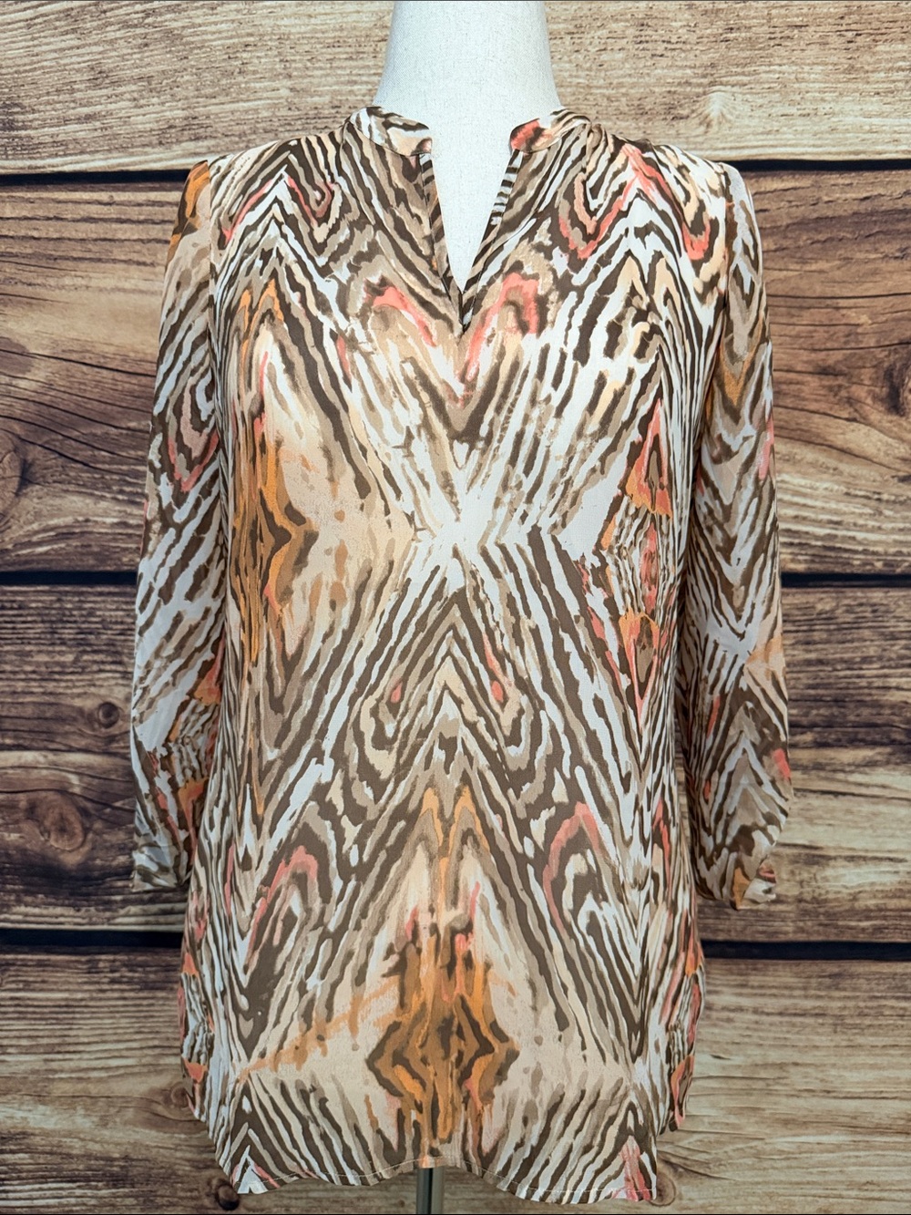 Chico’s V-Neck Taupe Tunic with Coral & Tan Abstract Print